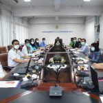 Read more about the article สพป.เชียงราย เขต 1 ร่วมรับฟังพุธเช้าข่าว สพฐ. ครั้งที่ 29/2564 พร้อมมอบนโยบายแนวทางการประเมินประสิทธิภาพผู้บริหารสถานศึกษา 1 โรงเรียน 1 นวัตกรรมการบริหารโรงเรียน