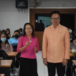 Read more about the article สพป.ชร.1 อบรมเชิงปฏิบัติการพี่เลี้ยงเด็กพิการพัฒนาทักษะการจัดการเรียนรู้การเรียนรวมให้กับนักเรียน