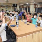 Read more about the article สพป.ชร.1 อบรมเชิงปฏิบัติการ ขั้นพื้นฐาน เรื่อง น้ำและอากาศโครงการบ้านนักวิทยาศาสตร์น้อยประเทศไทย