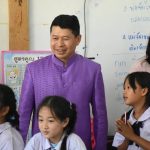 Read more about the article ผอ.สพป.เชียงราย เขต 1 ติดตาม ตรวจเยี่ยมโรงเรียนบ้านโป่งน้ำตกพร้อมเปิดภาคเรียน