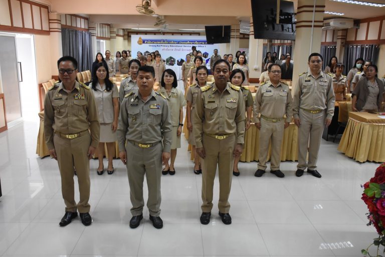 Read more about the article สพป.ชร.1 เข้าแถวเคารพธงชาติ สร้างความจงรักภักดีต่อสถาบันชาติ ศาสนา และ พระมหากษัตริย์ ครั้งที่ 2/2568