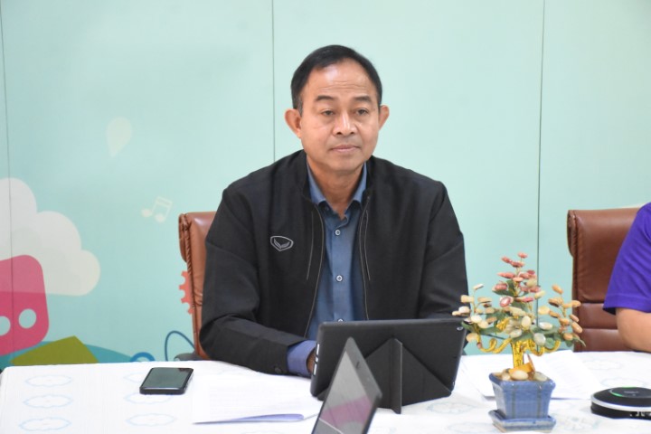 Read more about the article สพป.ชร.1 ประชุมจัดทำผลงานนวัตกรรมและวิธีการบริหารจัดการโรงเรียนขนาดเล็ก ในสังกัด จัดทำคลิปสั้นให้ สพฐ. พิจารณาประกาศยกย่อง เป็นต้นแบบ