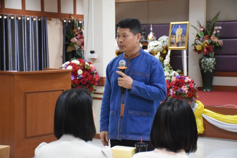 Read more about the article #สพป.ชร.1 มอบเกียรติบัตรและปิดประชุมคัดเลือกผลงานวิธีการปฏิบัติที่เป็นเลิศ หรือผลงานที่เป็นแบบอย่างการพัฒนาการจัดการเรียนรู้เชิงรุก (Best Practice For Active Learning)