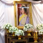 Read more about the article จัดพิธีลงนามแสดงความไว้อาลัย สำนึกในพระมหากรุณาธิคุณเป็นล้นพ้นอันหาที่สุดมิได้ น้อมร่วมส่งสมเด็จพระนางเจ้าสิริกิติ์ พระบรมราชินีนาถ พระบรมราชชนนีพันปีหลวง เสด็จสู่สวรรคาลัย