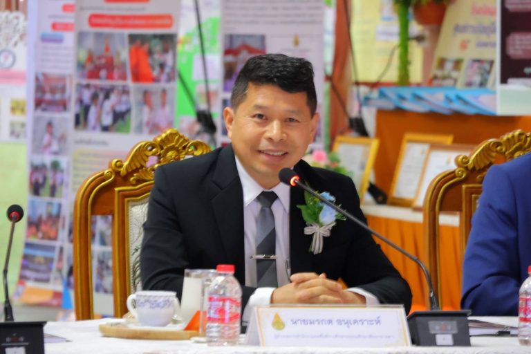 Read more about the article สพป.เชียงราย เขต 1 ประเมินสัมฤทธิผลการปฏิบัติงานในหน้าที่ รองผู้อำนวยการสถานศึกษา โรงเรียนอนุบาลเมืองเชียงราย ในระยะเวลา 1 ปี ครั้งที่ 2