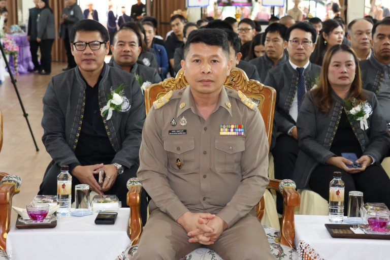 Read more about the article สพป.เชียงราย เขต 1 เปิดงานศิลปหัตถกรรมนักเรียน ครั้งที่ 73 ประจำปีการศึกษา 2568 ระดับสำนักบริหารงานการศึกษาพิเศษ กลุ่มสถานศึกษาสังกัดสำนักบริหารงานการศึกษาพิเศษ