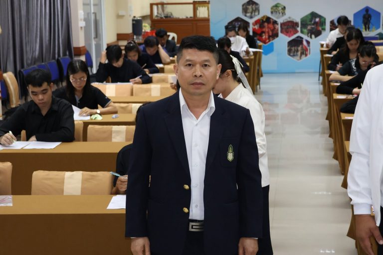 Read more about the article สพป.ชร.1 สอบคัดเลือกบุคคล เพื่อจ้างเป็นลูกจ้างชั่วคราวรายเดือน ปฏิบัติหน้าที่ครูผู้ช่วยสนับสนุนการปฏิบัติงานการจัดการศึกษา